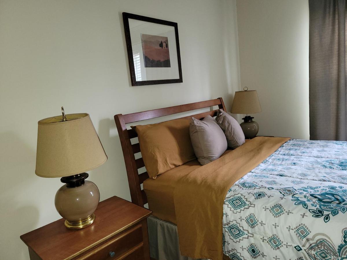 Отель Brick House Retreat Hamlet Экстерьер фото