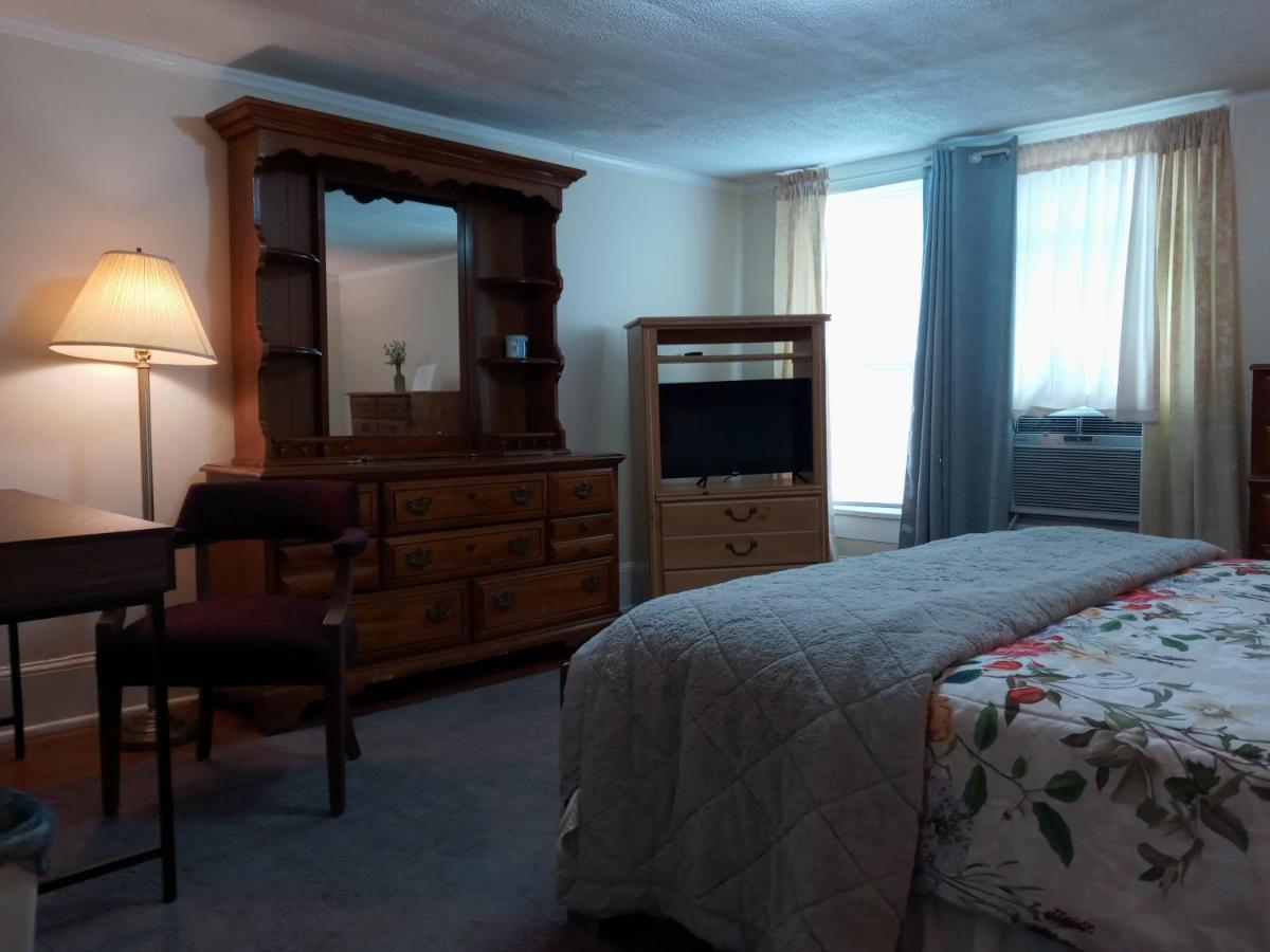 Отель Brick House Retreat Hamlet Экстерьер фото