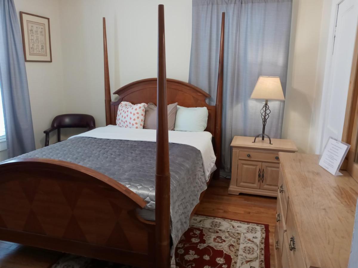 Отель Brick House Retreat Hamlet Экстерьер фото